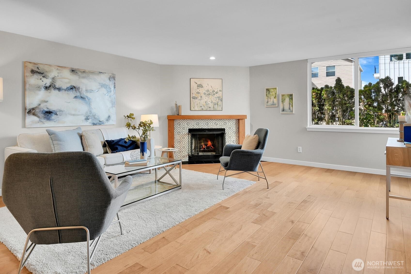 2350 10th Avenue E 111