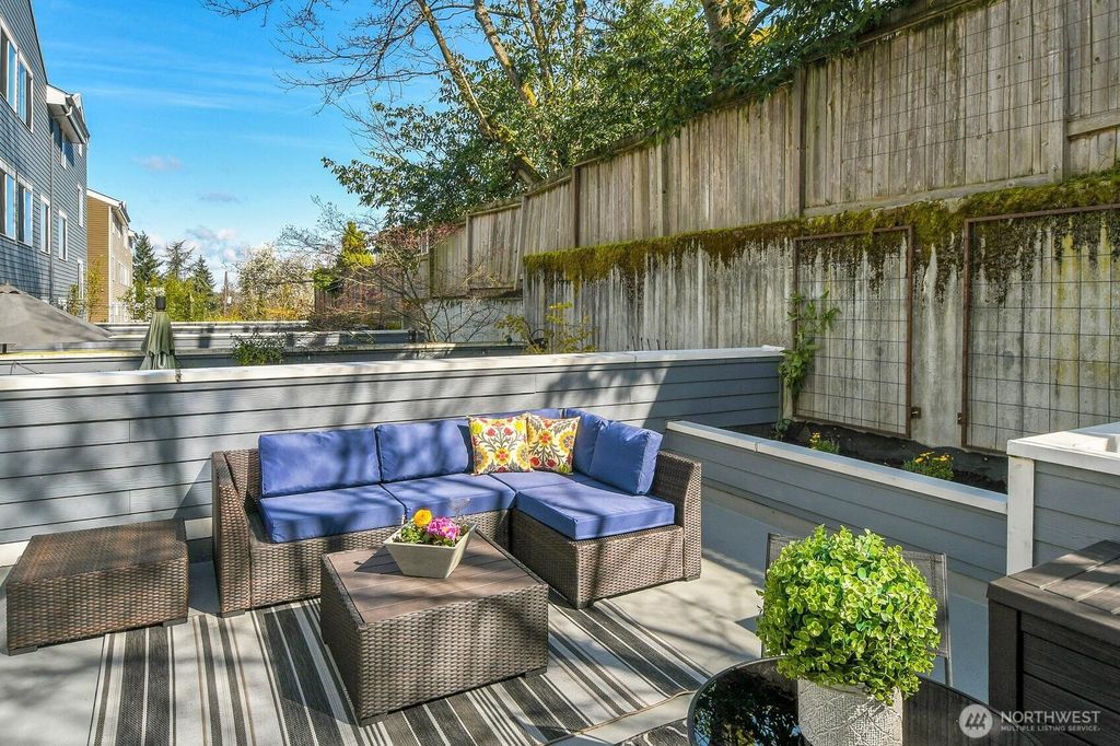 Photo of 2350 10th Avenue E #111, Seattle, WA 98102 (MLS # 2496830)