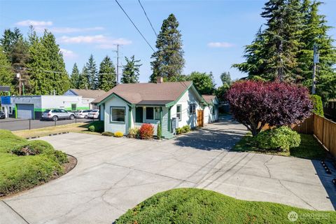 1023 W Stewart Avenue Puyallup WA 98371