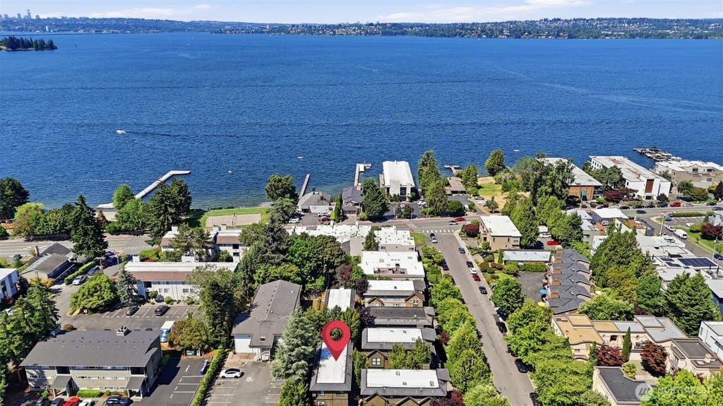 Photo of 10135 NE 62nd Street #C, Kirkland, WA 98033 (MLS # 2552642)