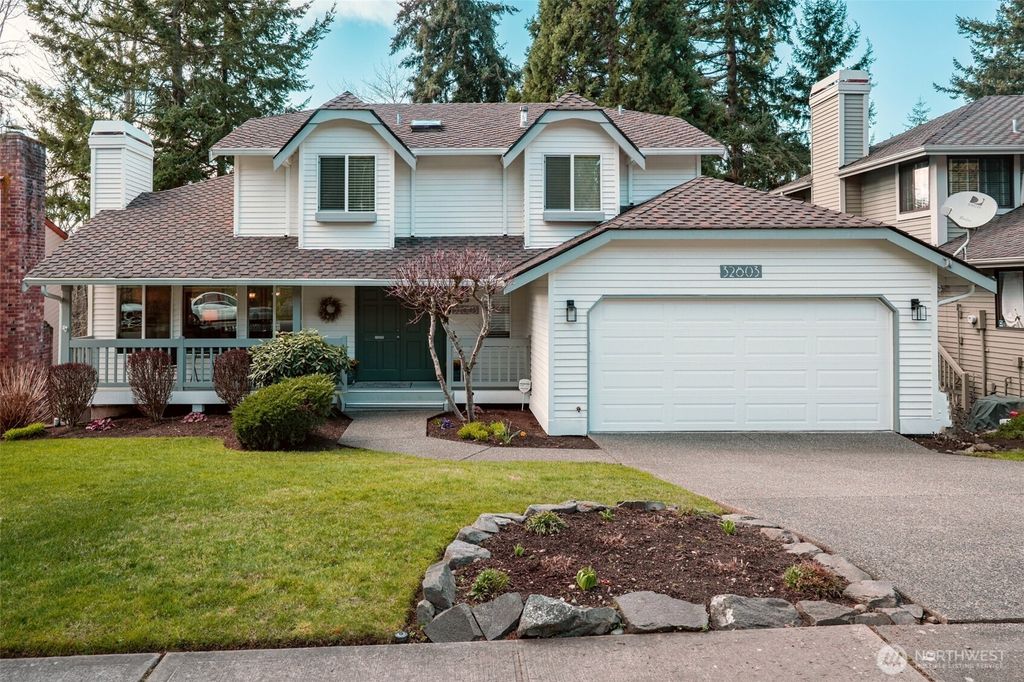 Photo of 32803 6th Avenue SW, Federal Way, WA 98023 (MLS # 2340958)