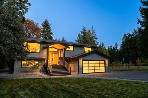 Photo of 22029 49th Avenue SE, Bothell, WA 98021 (MLS # 2597941)