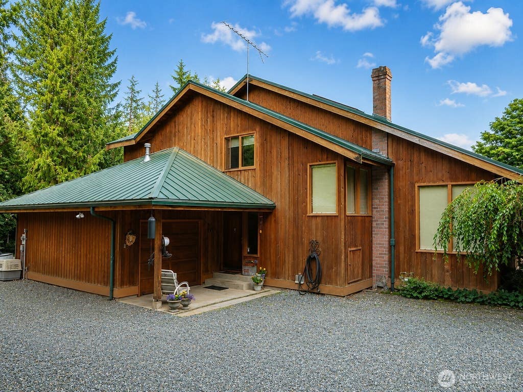 Photo of 22908 Bassett Road, Sedro Woolley, WA 98284 (MLS # 2551165)