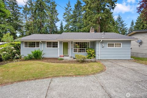 Photo of 16811 1st Avenue NW, Shoreline, WA 98177 (MLS # 2539719)