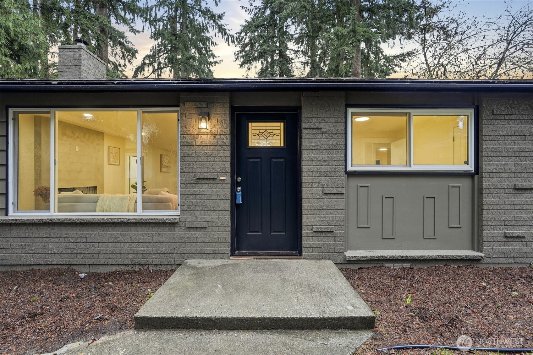 13417 Meridian Place W