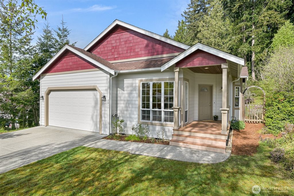 Photo of 2611 16th Street, Bellingham, WA 98229 (MLS # 2509729)