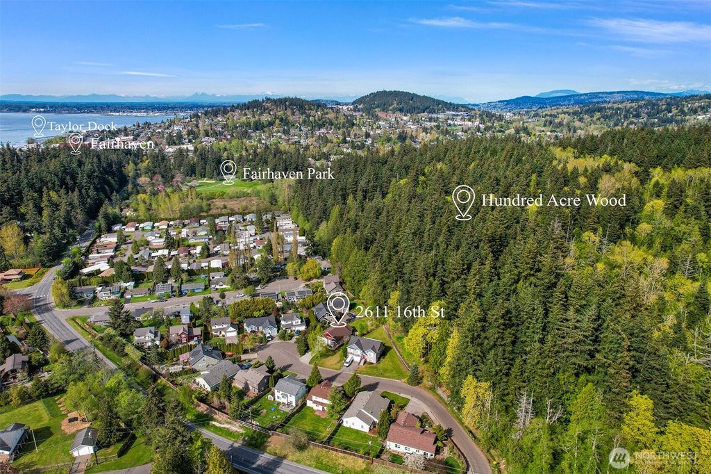 Photo of 2611 16th Street, Bellingham, WA 98229 (MLS # 2509729)
