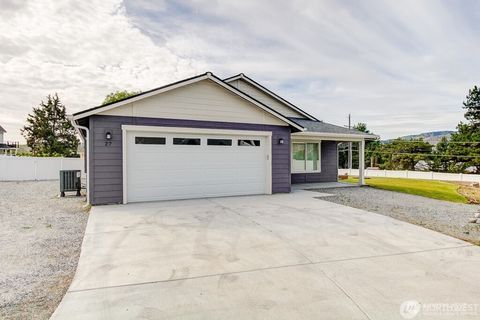 Photo of 27 Jonagold Lane, Manson, WA 98831 (MLS # 2420552) Photo of 27 Jonagold Lane, Manson, WA 98831 (MLS # 2420552)