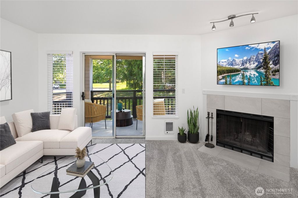 Photo of 5300 Harbour Pointe Boulevard #305-L, Mukilteo, WA 98275 (MLS # 2427320)