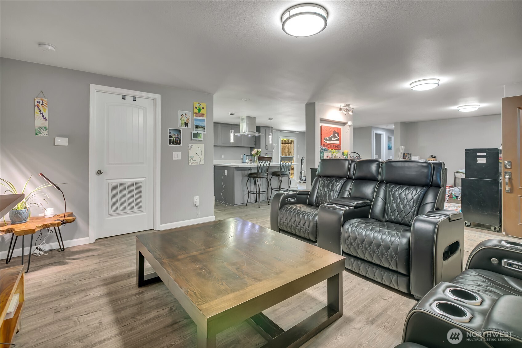 21211 125th Street E
