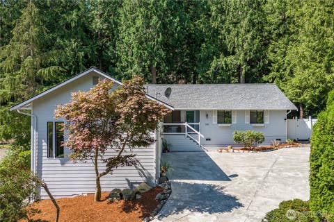 Photo of 352 Stillaguamish Place, La Conner, WA 98257 (MLS # 2563589)