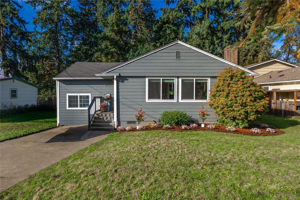 Photo of 8032 S Fawcett Avenue, Tacoma, WA 98408 (MLS # 2599520)