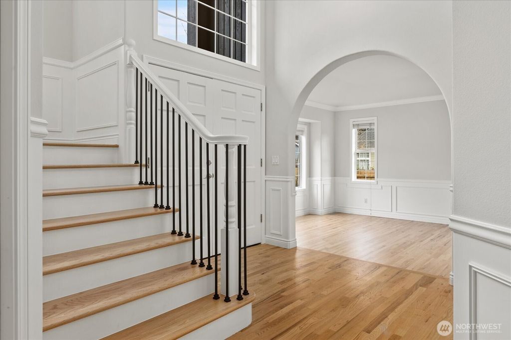 Photo of 2119 S 371st Street, Federal Way, WA 98003 (MLS # 2474785)