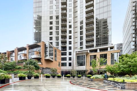 Photo of 10650 NE 9th Place #1520, Bellevue, WA 98004 (MLS # 2532761)