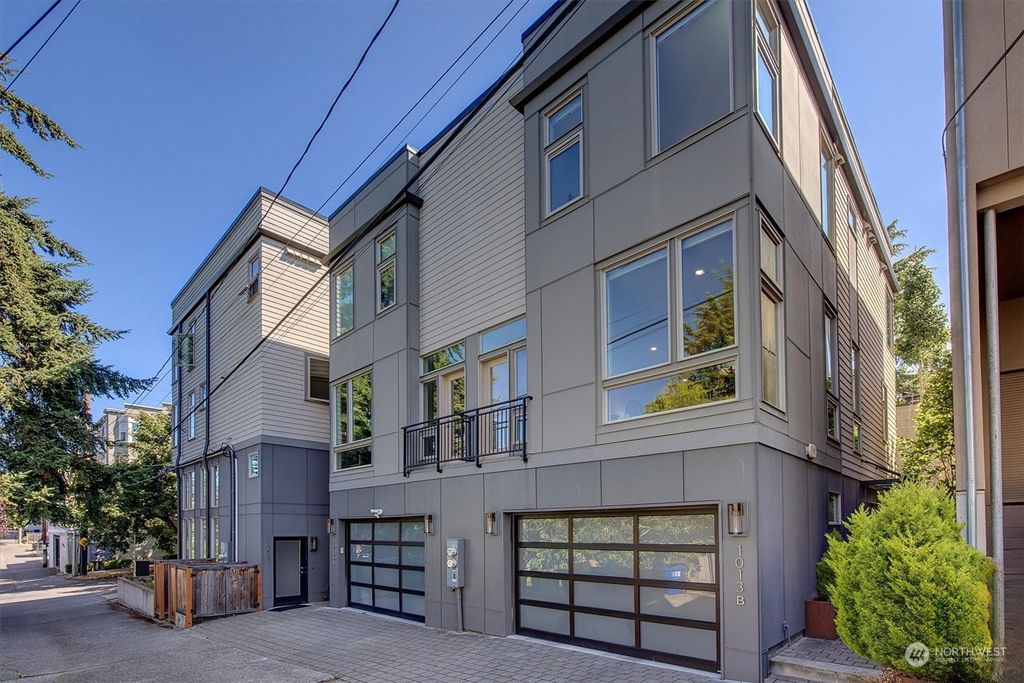 Photo of 1013 W Howe Street #B, Seattle, WA 98119 (MLS # 2269884)