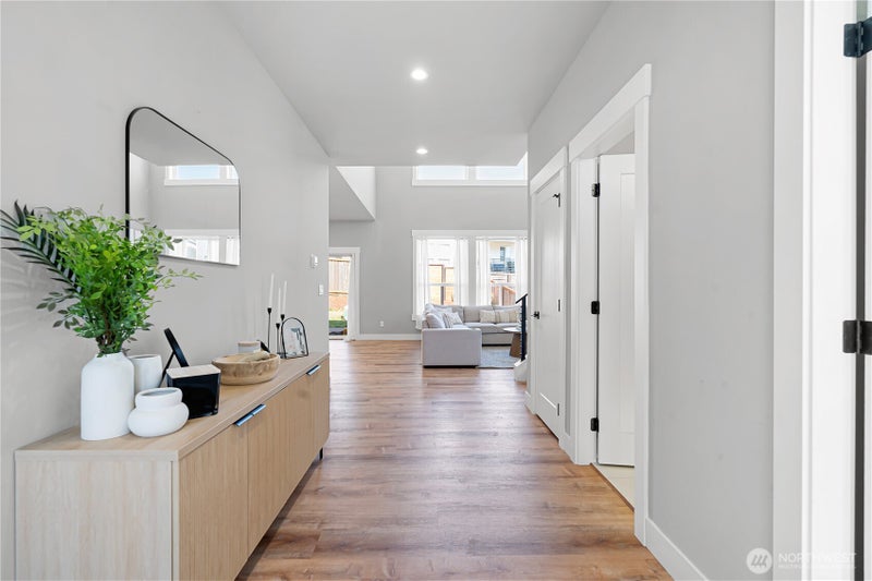 2122 Riverstone Loop