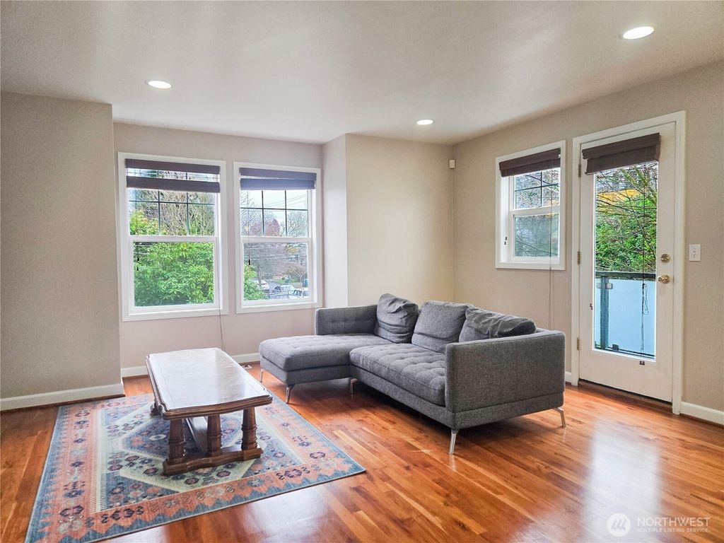 Photo of 1920 E Union #104, Seattle, WA 98122 (MLS # 2482748)