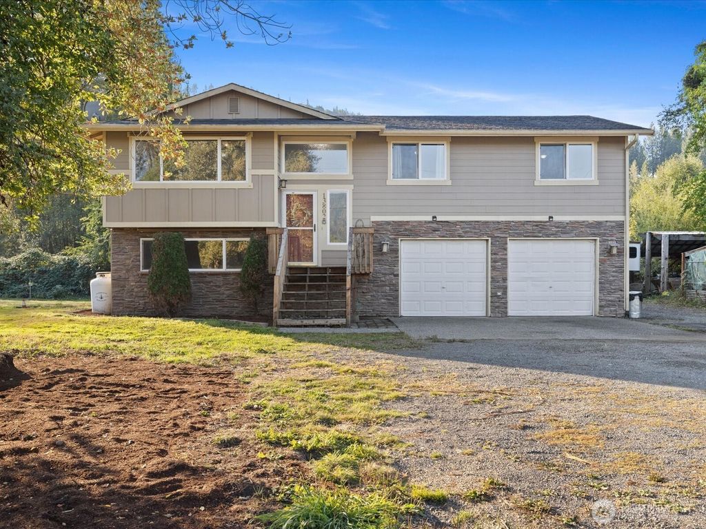 Photo of 13802 State Route 530 NE, Arlington, WA 98223 (MLS # 2433084)