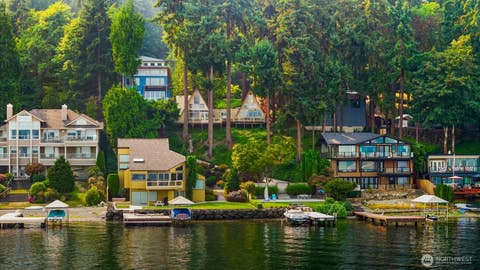 Photo of 1602 W Lake Sammamish Parkway SE, Bellevue, WA 98008 (MLS # 2566144)