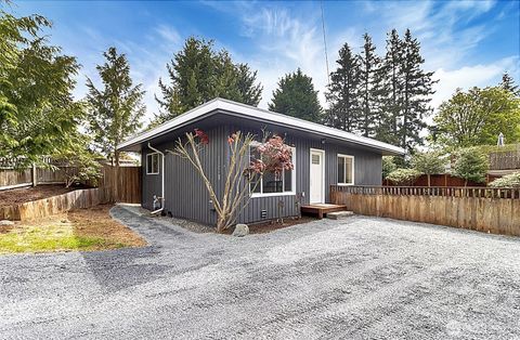 Photo of 2325 Cherry Road #B, Lake Stevens, WA 98258 (MLS # 2512443)