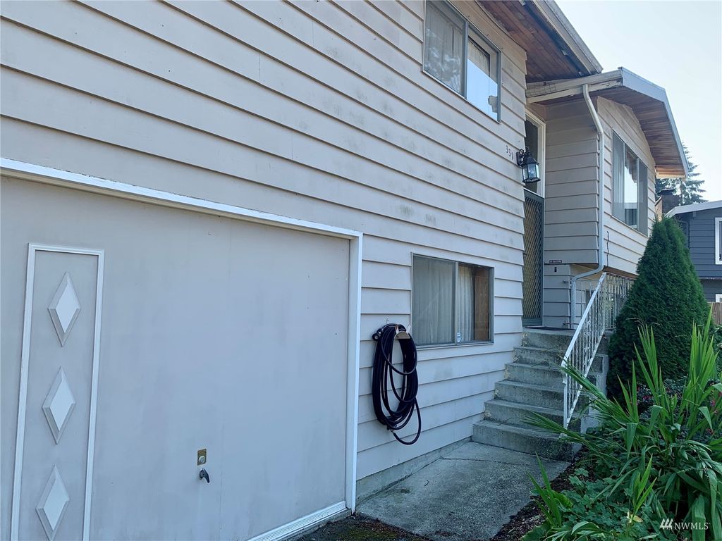 Photo of 331 NW 183rd Street, Shoreline, WA 98177 (MLS # 1993183)