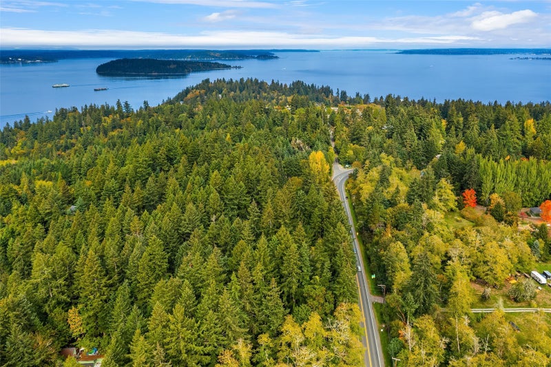 12060 Vashon Highway SW