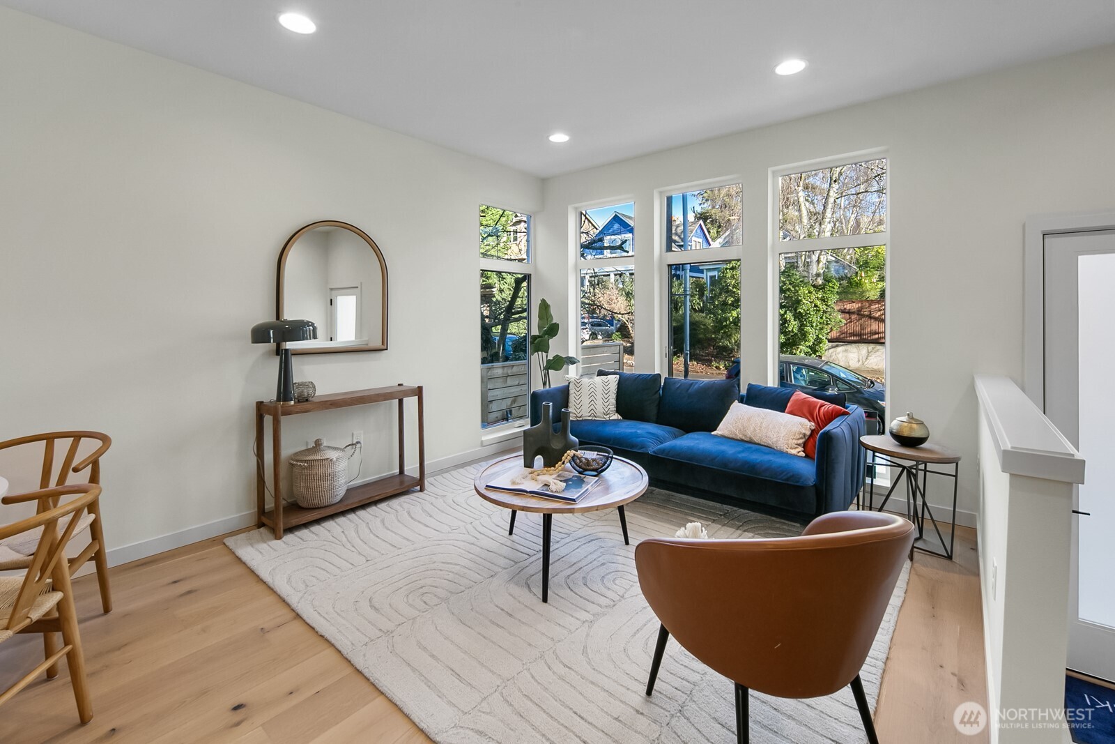 1064 E Republican Street