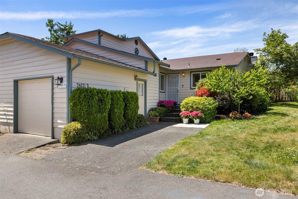 Photo of 24831 110th Place SE #51D, Kent, WA 98030 (MLS # 2384441)