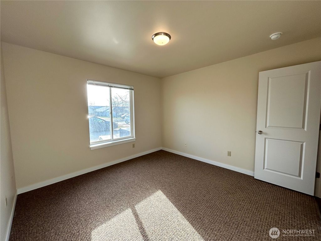 Photo of 1021 E 19th Avenue #A-D, Ellensburg, WA 98926 (MLS # 2534398)