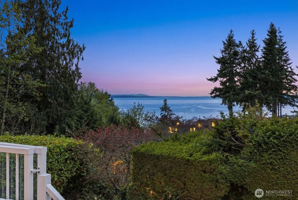 Photo of 16858 76th Avenue W, Edmonds, WA 98026 (MLS # 2505020)