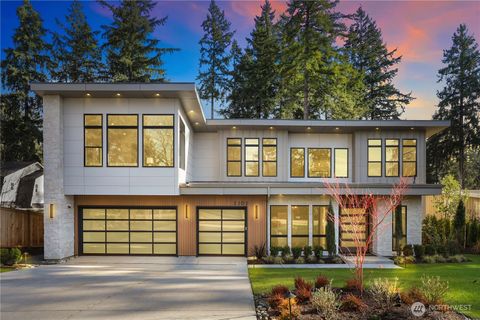 Photo of 2202 102nd Place SE, Bellevue, WA 98004 (MLS # 2472324)