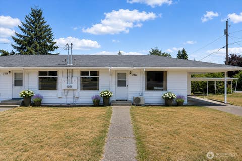 Photo of 2518 Spring Street NE, Bremerton, WA 98310 (MLS # 2561414)