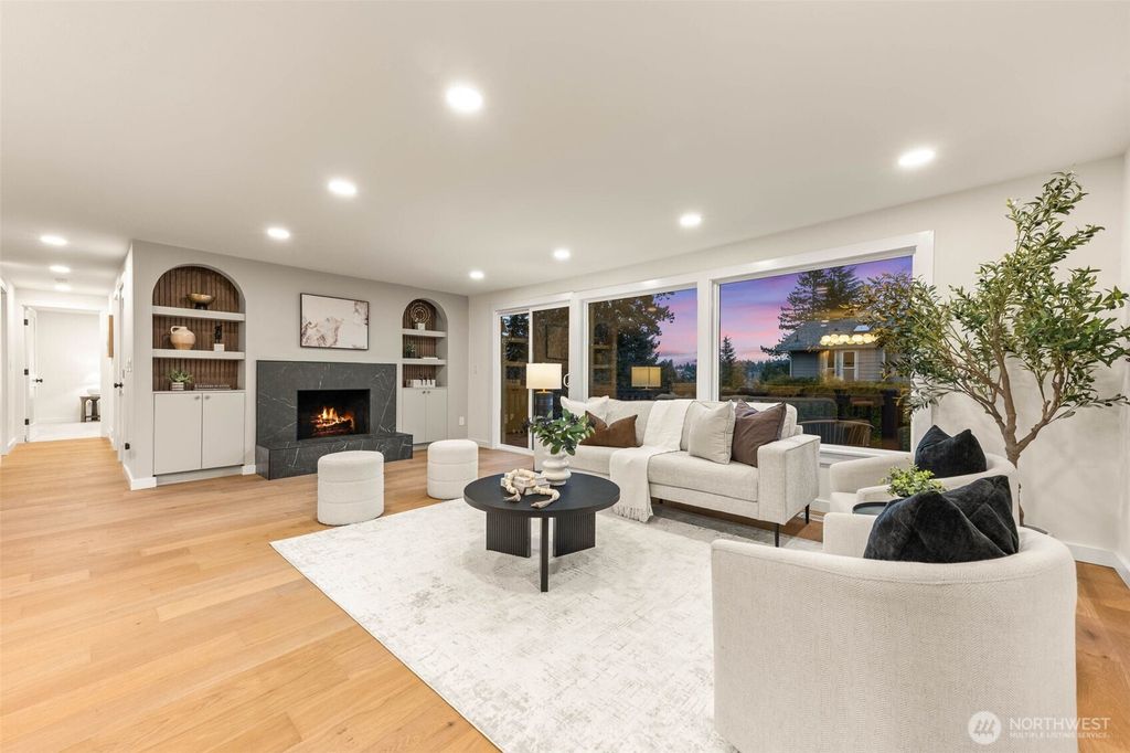 Photo of 2404 127th Avenue SE, Bellevue, WA 98005 (MLS # 2485208)