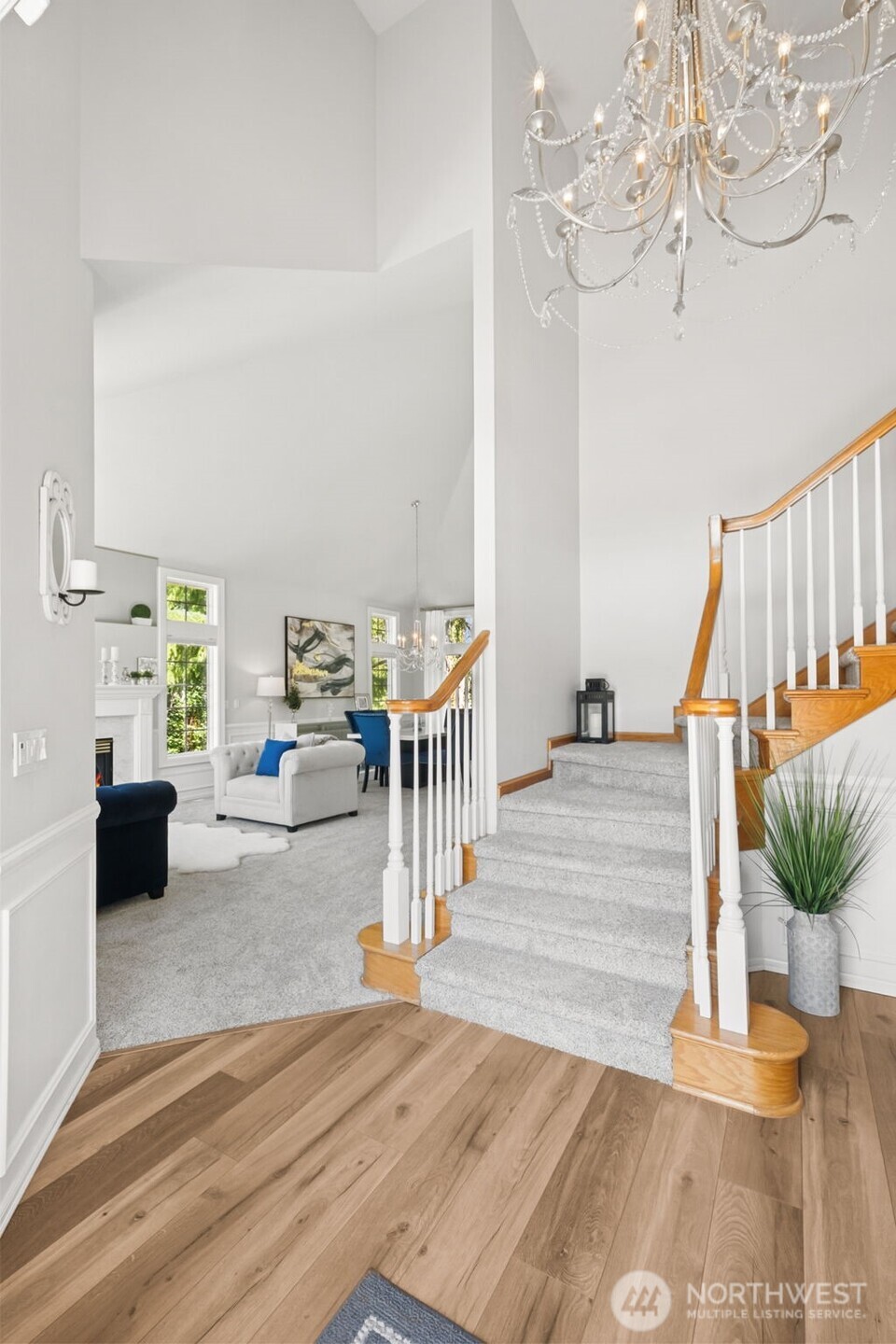 932 16th Avenue Ct SE