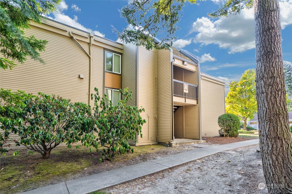 Photo of 14650 NE 32nd Street #A8, Bellevue, WA 98007 (MLS # 2003823)