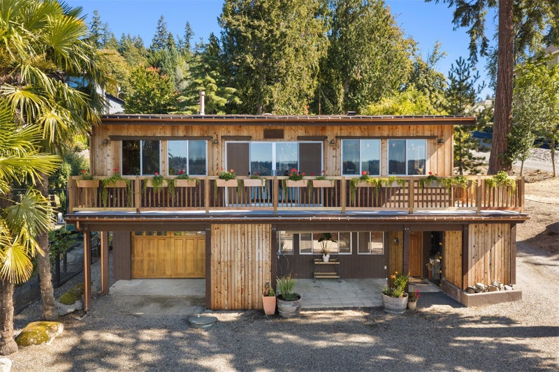 2717 E Lake Sammamish Parkway SE