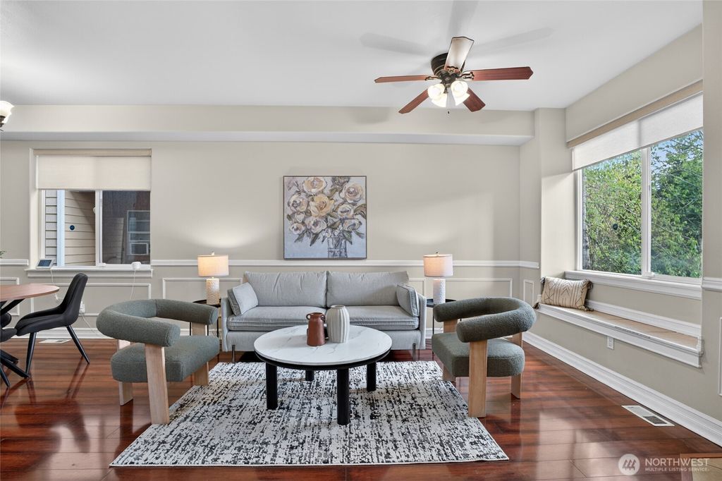 Photo of 27120 105th Place SE Pl, Kent, WA 98030 (MLS # 2510796)