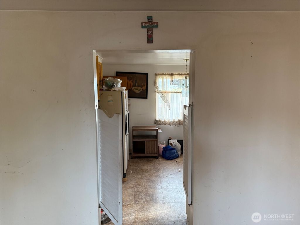 Photo of 1709 S Juneau Street, Seattle, WA 98108 (MLS # 2452133)