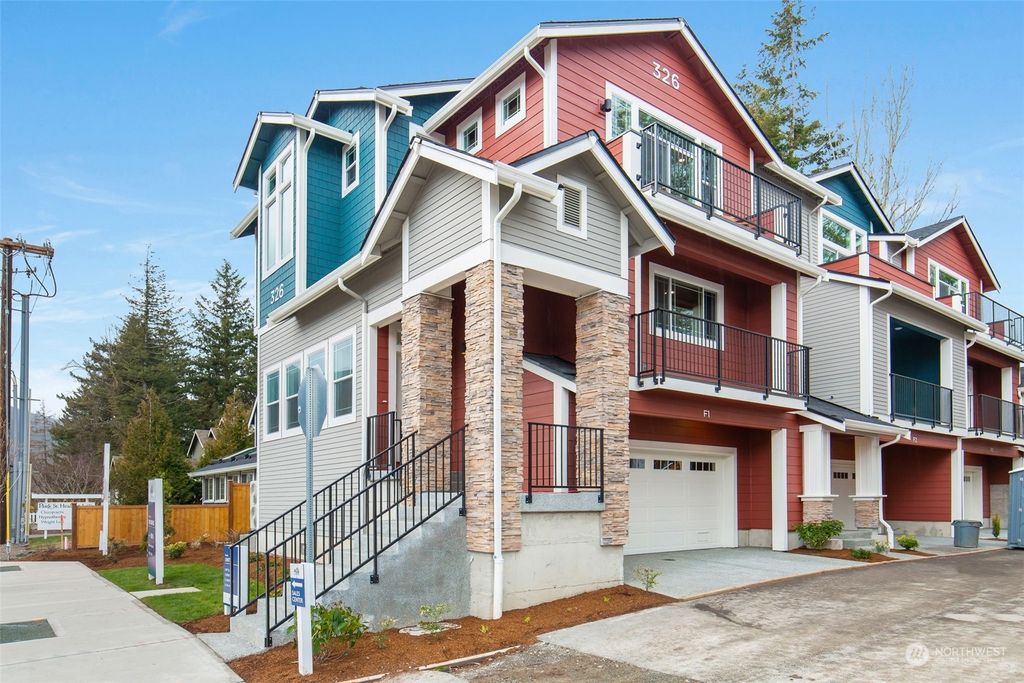 Photo of 331 E Park Street E #A4, North Bend, WA 98045 (MLS # 2044882)