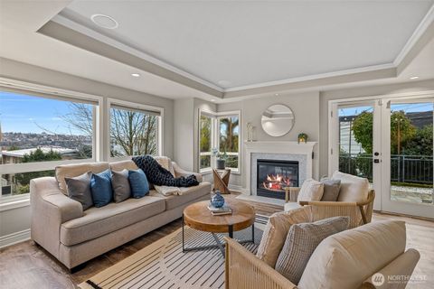 1203 5th Avenue N Seattle WA 98109