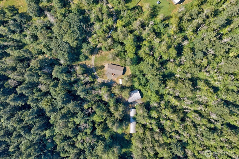 5621 Paradise Lane