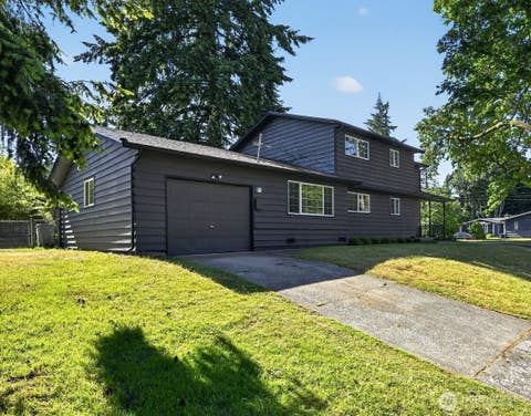 Photo of 33907 23rd Avenue SW, Federal Way, WA 98023 (MLS # 2537936)