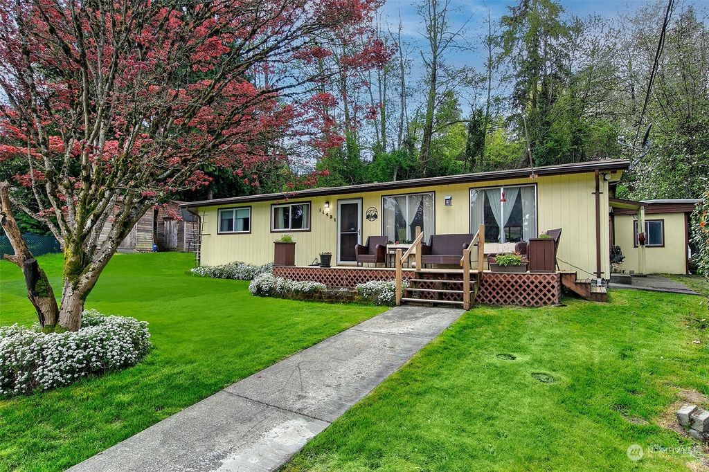 Photo of 11431 8th Avenue S, Seattle, WA 98168 (MLS # 2208473)