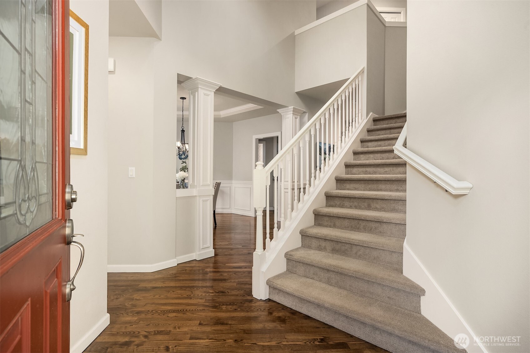 2771 NE Noll Valley Loop