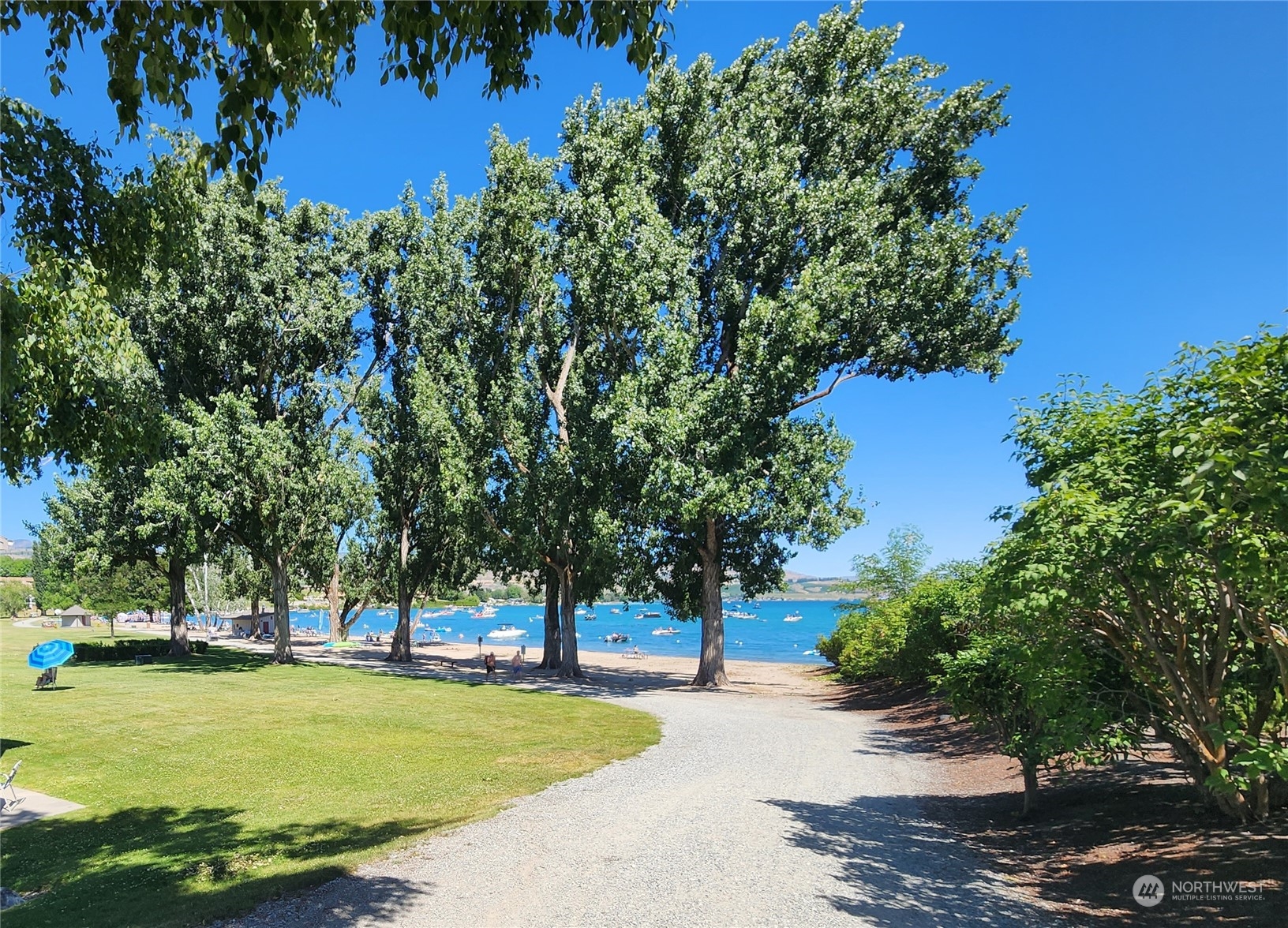 1 Beach 539-L