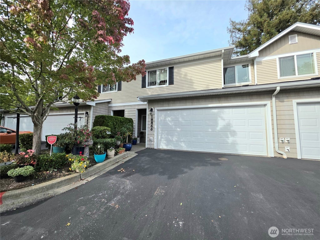 Photo of 18866 108th Lane SE, Renton, WA 98055 (MLS # 2589427)