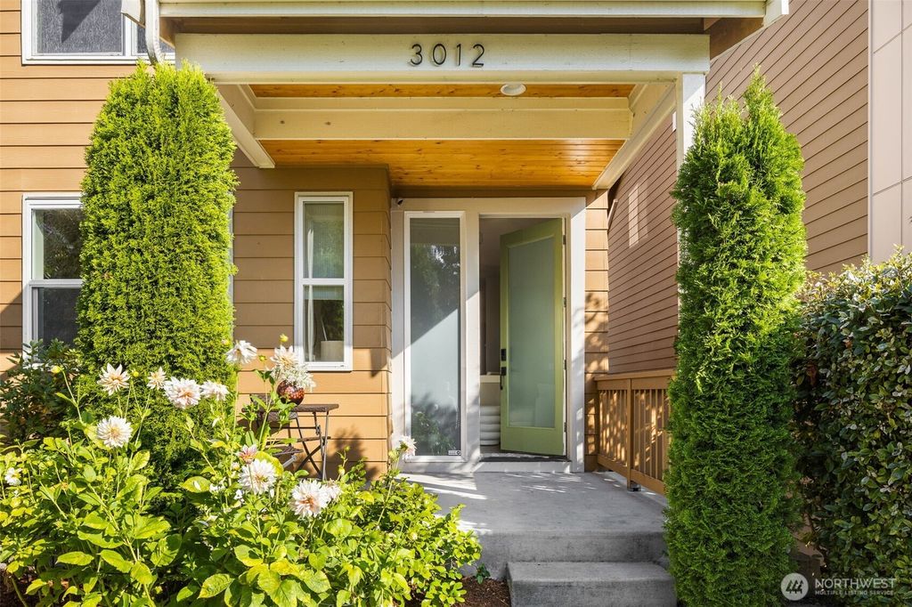 Photo of 3012 SW Holly Street, Seattle, WA 98126 (MLS # 2433721)