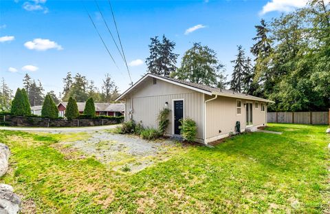 A home in Oak Harbor