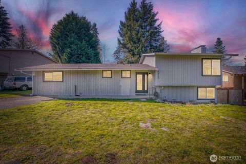 Photo of 29507 32nd Place Pl S, Auburn, WA 98001 (MLS # 2487452)