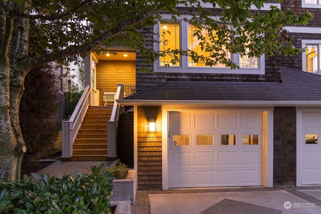 Photo of 6541 Chapin Place N, Seattle, WA 98103 (MLS # 2137224)